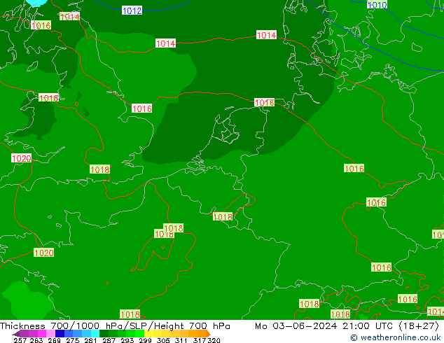 Thck 700-1000 hPa Arpege-eu lun 03.06.2024 21 UTC