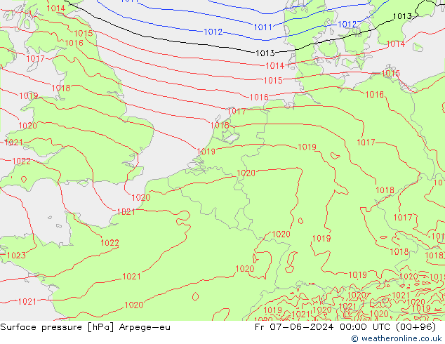 Atmosférický tlak Arpege-eu Pá 07.06.2024 00 UTC