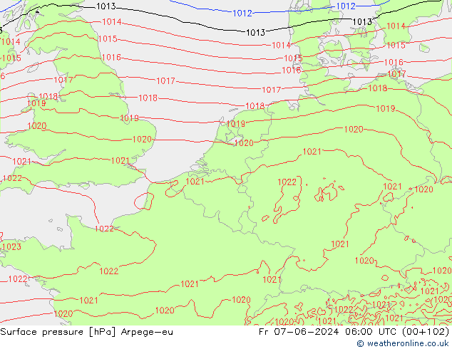 Pressione al suolo Arpege-eu ven 07.06.2024 06 UTC