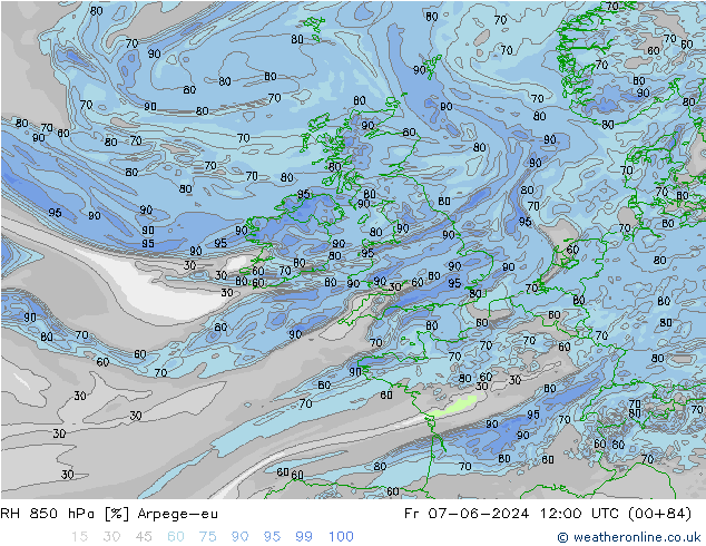 Humidité rel. 850 hPa Arpege-eu ven 07.06.2024 12 UTC