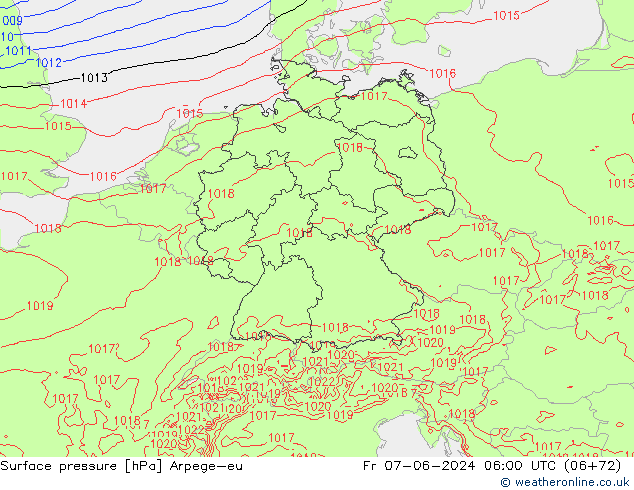 Atmosférický tlak Arpege-eu Pá 07.06.2024 06 UTC