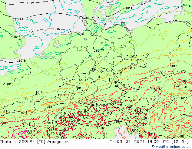 Theta-e 850hPa Arpege-eu Čt 06.06.2024 18 UTC