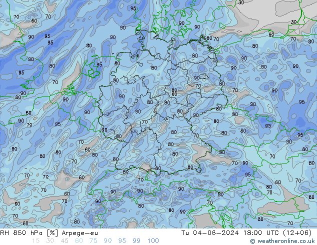 Humedad rel. 850hPa Arpege-eu mar 04.06.2024 18 UTC