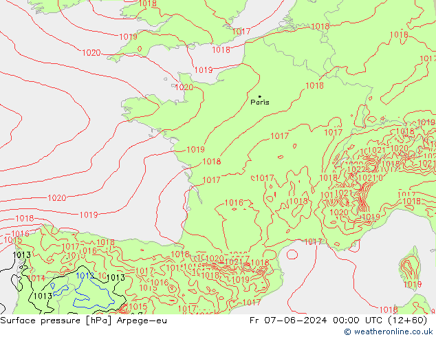 Atmosférický tlak Arpege-eu Pá 07.06.2024 00 UTC