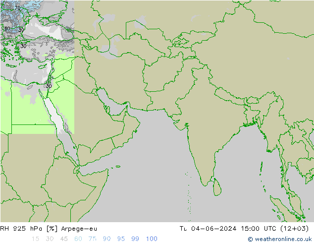 RH 925 hPa Arpege-eu 星期二 04.06.2024 15 UTC