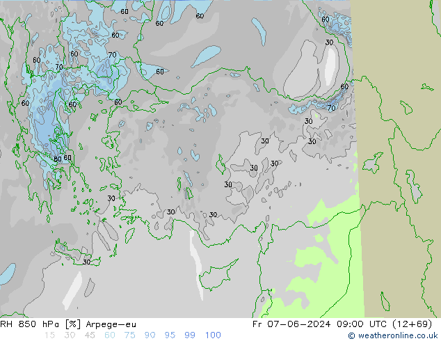 RH 850 гПа Arpege-eu пт 07.06.2024 09 UTC