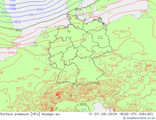 Pressione al suolo Arpege-eu ven 07.06.2024 18 UTC