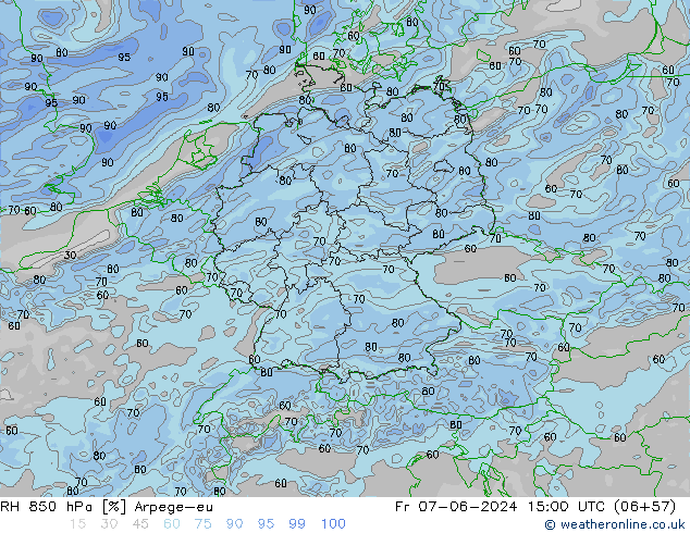 RH 850 гПа Arpege-eu пт 07.06.2024 15 UTC