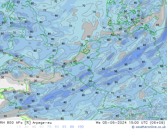 RH 850 гПа Arpege-eu ср 05.06.2024 15 UTC