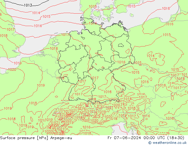 Presión superficial Arpege-eu vie 07.06.2024 00 UTC