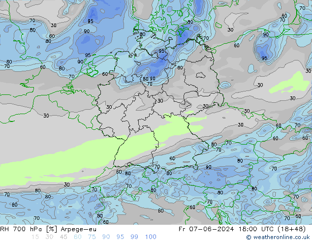 RH 700 hPa Arpege-eu Sex 07.06.2024 18 UTC