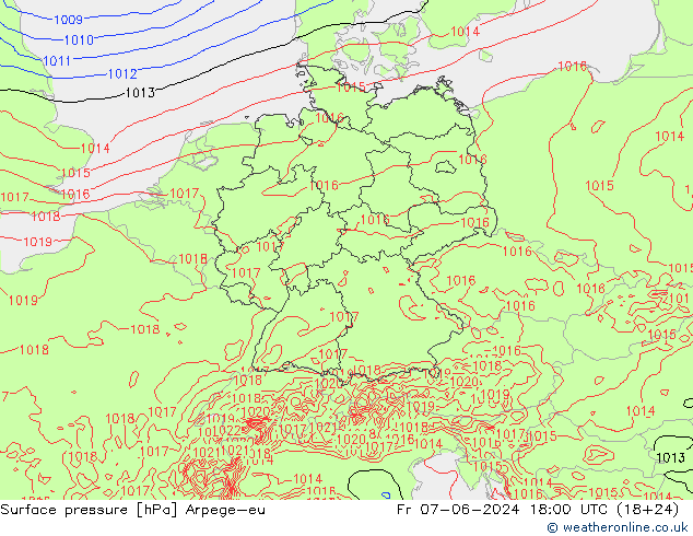 Atmosférický tlak Arpege-eu Pá 07.06.2024 18 UTC