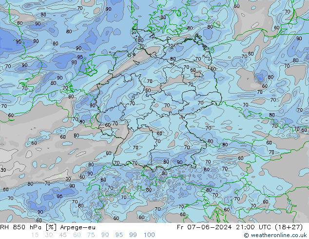 Humedad rel. 850hPa Arpege-eu vie 07.06.2024 21 UTC