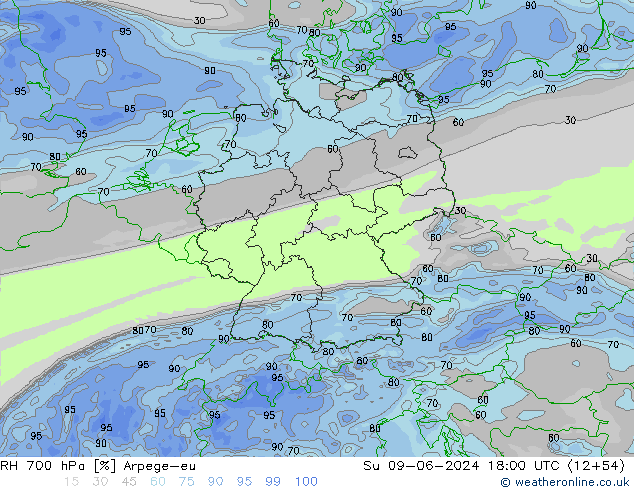 RH 700 hPa Arpege-eu So 09.06.2024 18 UTC