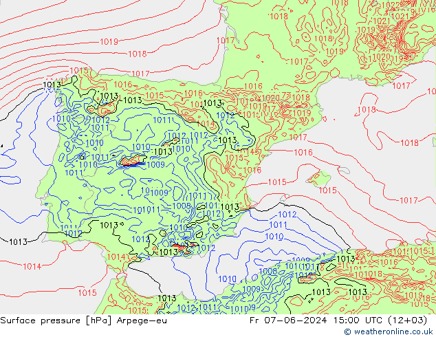 Pressione al suolo Arpege-eu ven 07.06.2024 15 UTC