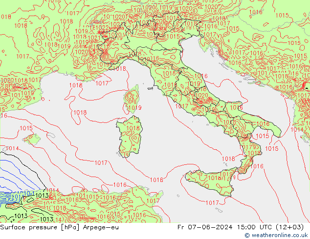 Atmosférický tlak Arpege-eu Pá 07.06.2024 15 UTC