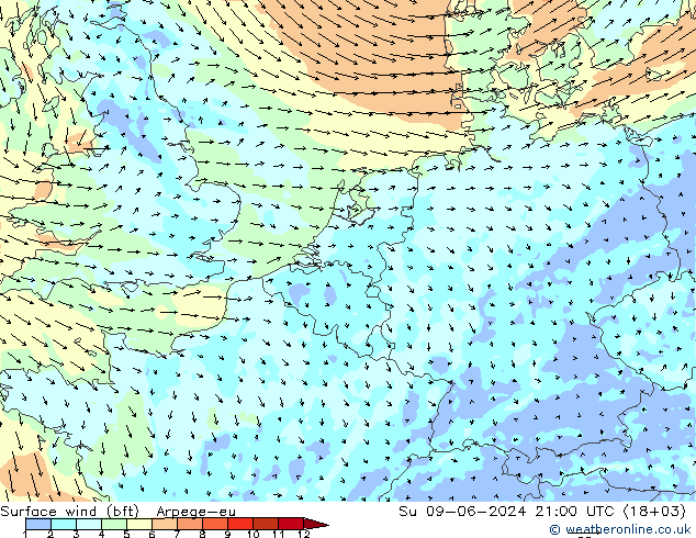 Wind 10 m (bft) Arpege-eu zo 09.06.2024 21 UTC
