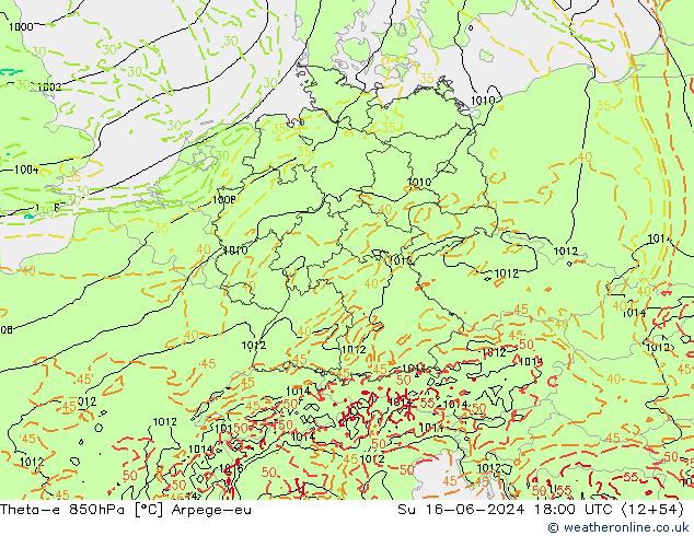 Theta-e 850hPa Arpege-eu dom 16.06.2024 18 UTC