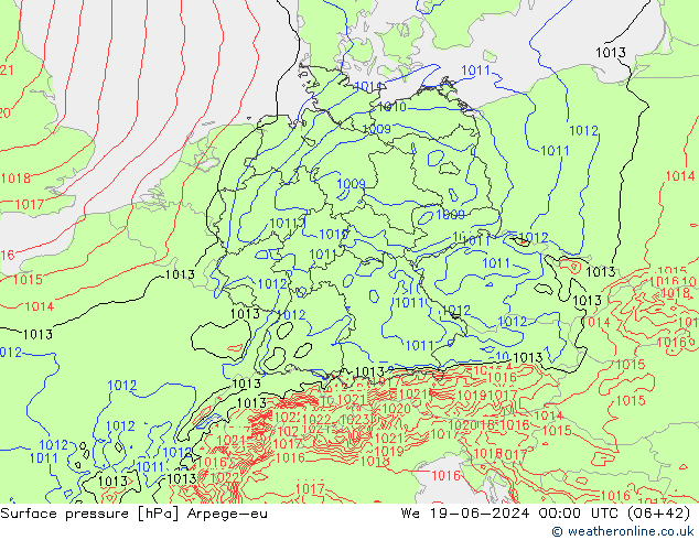 приземное давление Arpege-eu ср 19.06.2024 00 UTC
