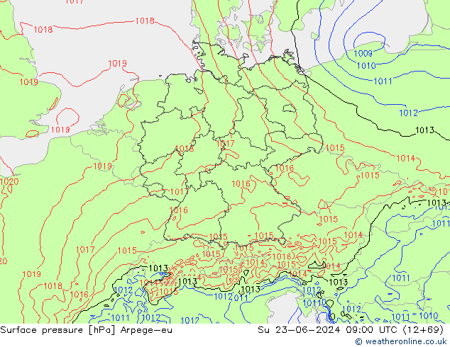 Presión superficial Arpege-eu dom 23.06.2024 09 UTC