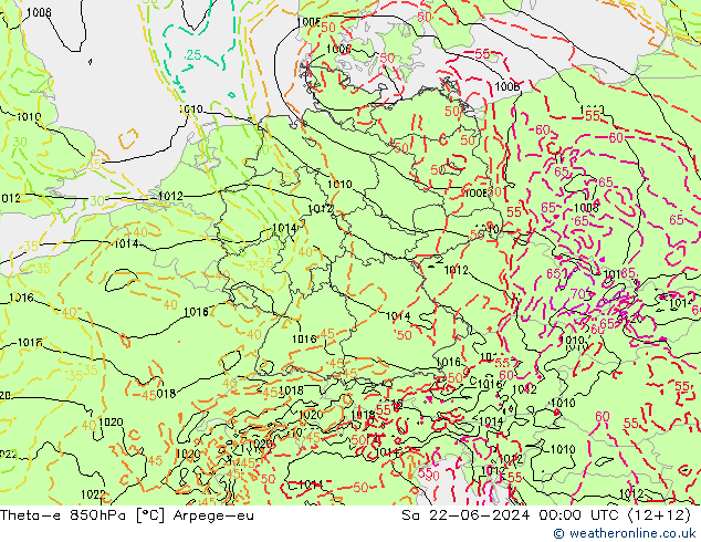 Theta-e 850hPa Arpege-eu so. 22.06.2024 00 UTC