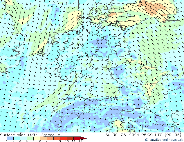 Wind 10 m (bft) Arpege-eu zo 30.06.2024 06 UTC