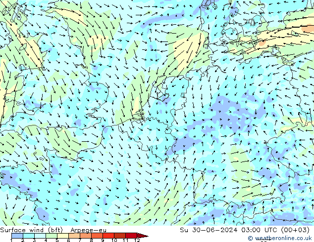 Wind 10 m (bft) Arpege-eu zo 30.06.2024 03 UTC