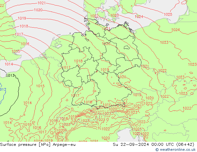 Surface pressure Arpege-eu Su 22.09.2024 00 UTC