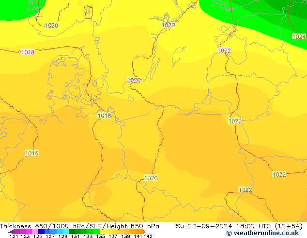 Schichtdicke 850-1000 hPa COAMPS So 22.09.2024 18 UTC