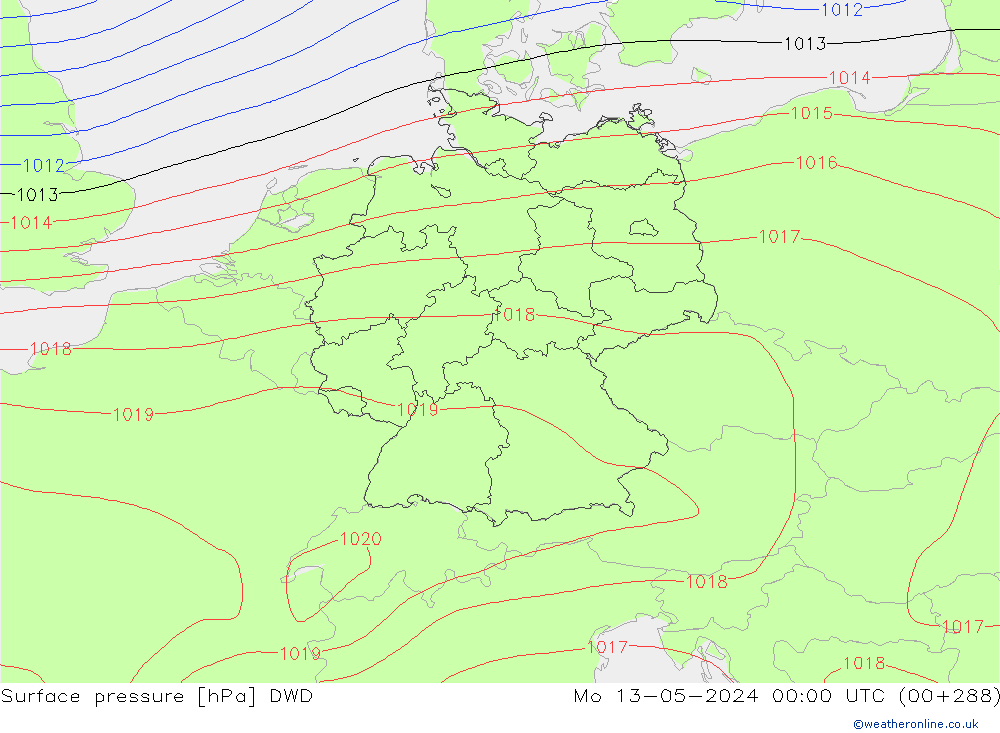 Atmosférický tlak DWD Po 13.05.2024 00 UTC
