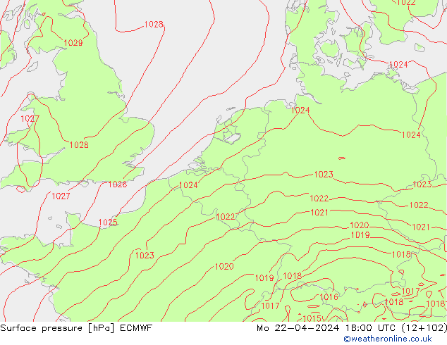 Presión superficial ECMWF lun 22.04.2024 18 UTC