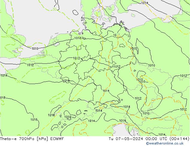 Theta-e 700hPa ECMWF Sa 07.05.2024 00 UTC