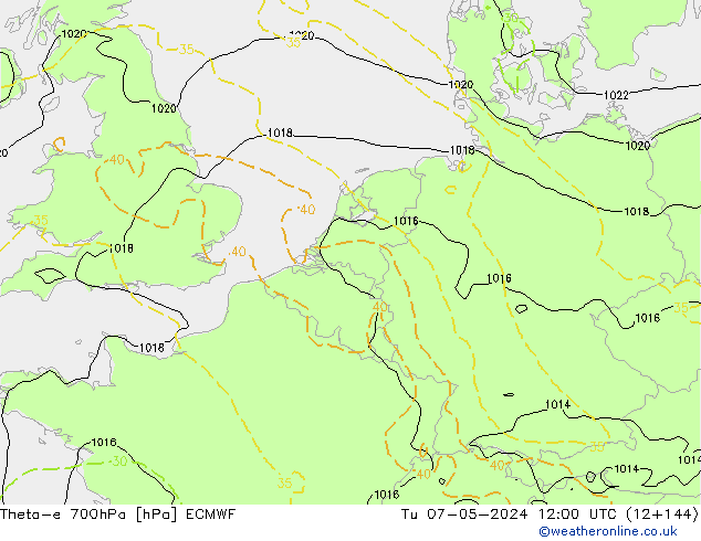 Theta-e 700hPa ECMWF di 07.05.2024 12 UTC