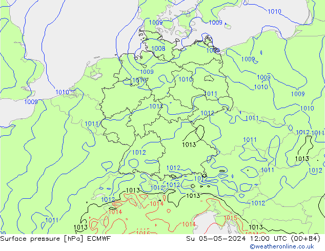 Surface pressure ECMWF Su 05.05.2024 12 UTC