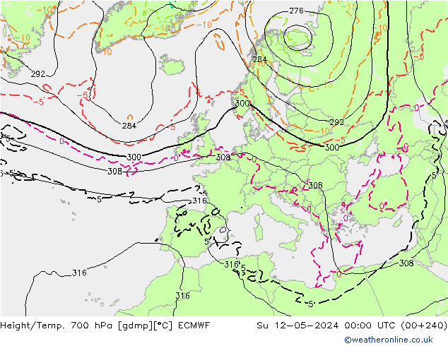 Height/Temp. 700 hPa ECMWF So 12.05.2024 00 UTC