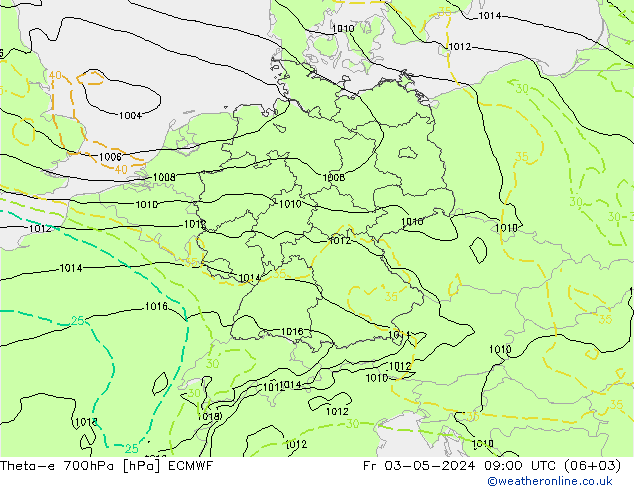 Theta-e 700hPa ECMWF vie 03.05.2024 09 UTC