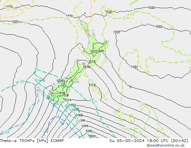 Theta-e 700hPa ECMWF Su 05.05.2024 18 UTC