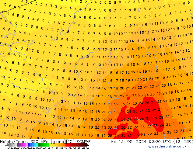 Z500/Yağmur (+YB)/Z850 ECMWF Pzt 13.05.2024 00 UTC