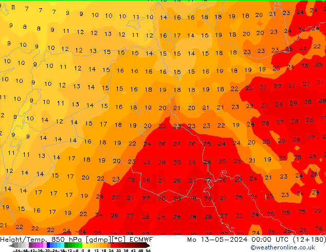 Z500/Rain (+SLP)/Z850 ECMWF pon. 13.05.2024 00 UTC