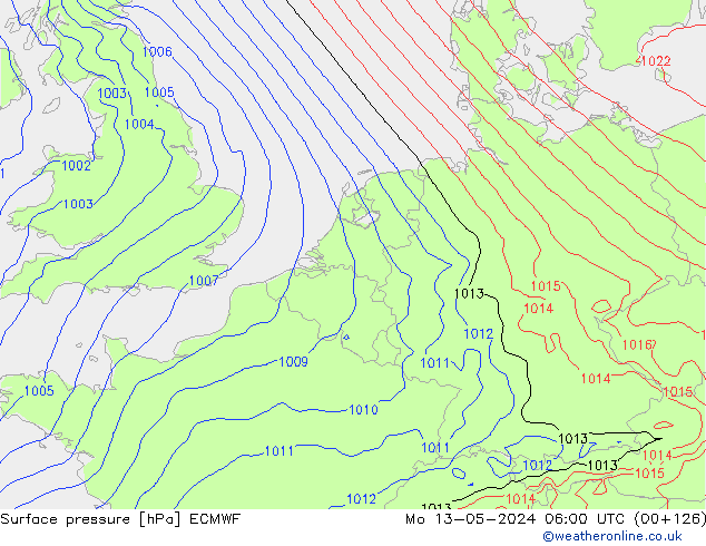 Atmosférický tlak ECMWF Po 13.05.2024 06 UTC