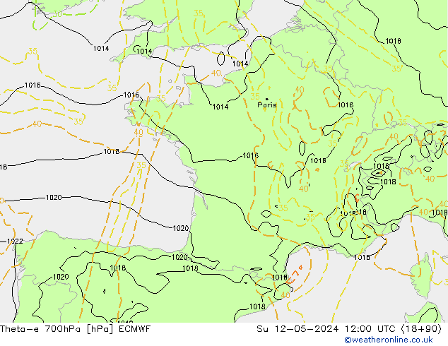 Theta-e 700hPa ECMWF Su 12.05.2024 12 UTC