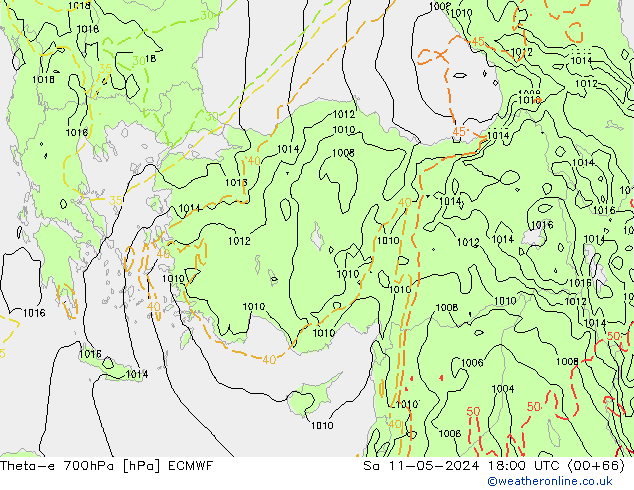 Theta-e 700hPa ECMWF sam 11.05.2024 18 UTC