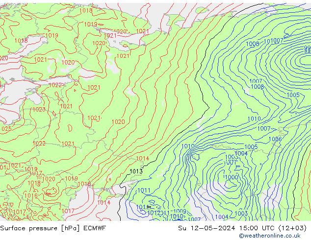 Surface pressure ECMWF Su 12.05.2024 15 UTC