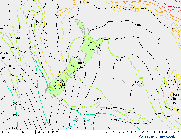 Theta-e 700hPa ECMWF  19.05.2024 12 UTC