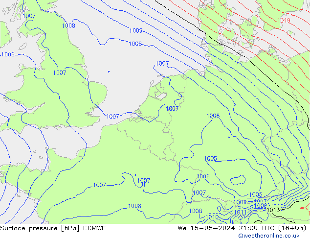 pression de l'air ECMWF mer 15.05.2024 21 UTC
