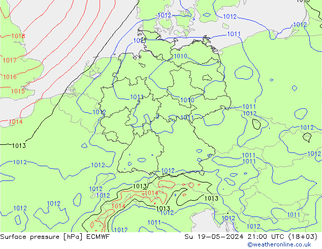 Atmosférický tlak ECMWF Ne 19.05.2024 21 UTC