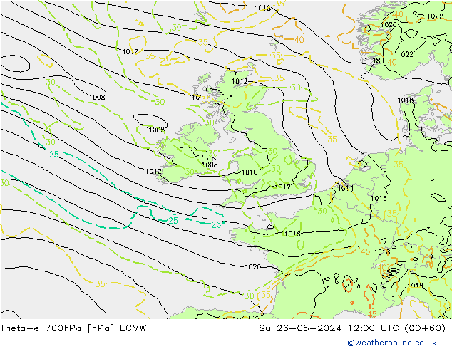 Theta-e 700hPa ECMWF So 26.05.2024 12 UTC