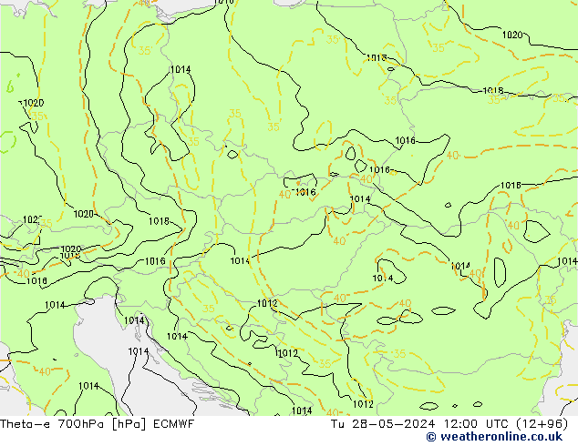 Theta-e 700hPa ECMWF di 28.05.2024 12 UTC