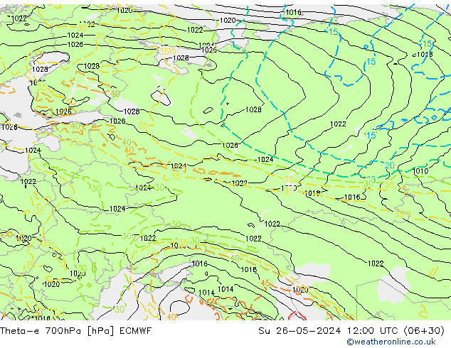 Theta-e 700hPa ECMWF So 26.05.2024 12 UTC