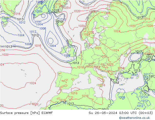 Presión superficial ECMWF dom 26.05.2024 03 UTC